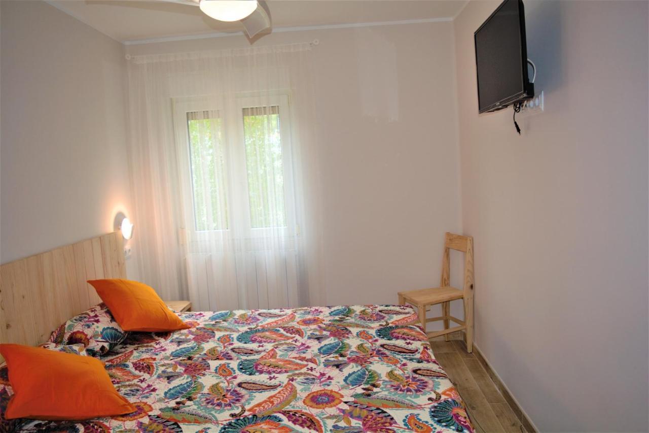 B&B Los Llanos Estella Exteriör bild