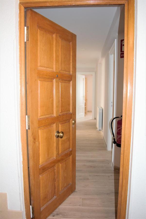 B&B Los Llanos Estella Exteriör bild